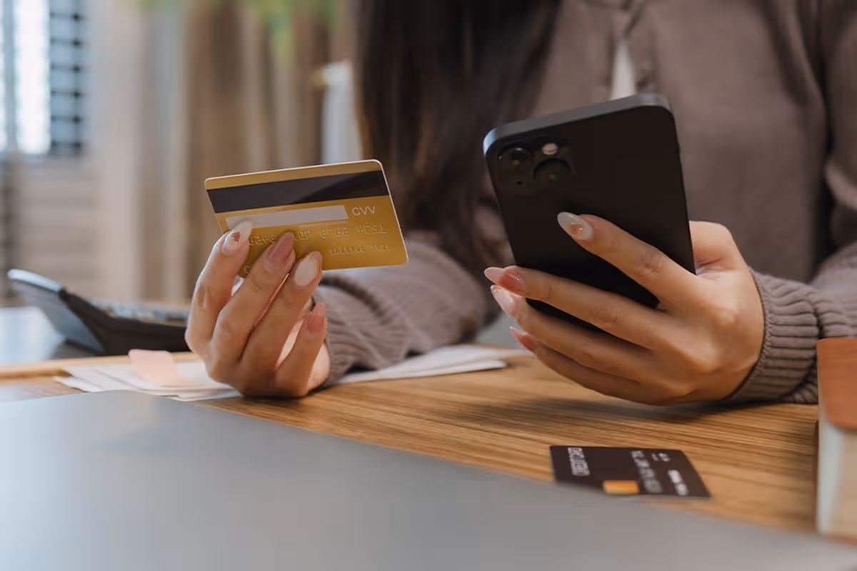 Moving to a New Bank Account Without Missing a Single Payment