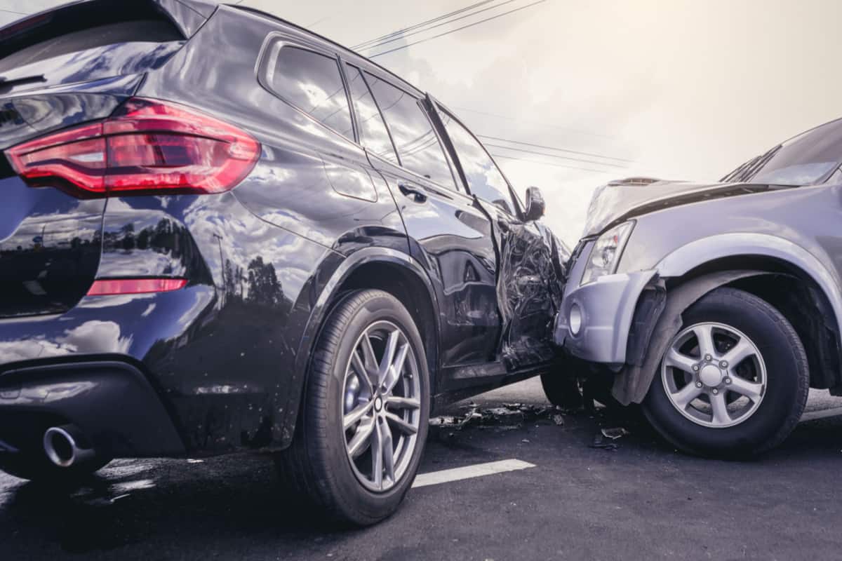 Quick Monthly Routine to Keep Your Vehicle Running Smoothly