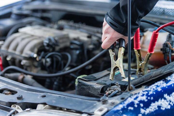 Safe, Step-by-Step Way to Jump-Start a Dead Battery